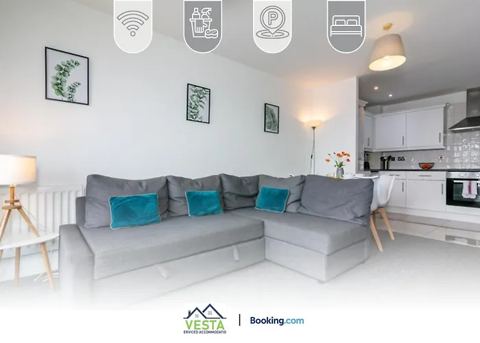 Two Bedrooms Apartment By Vesta Serviced Accommodation & Short Lets Hatfield With Free Wifi