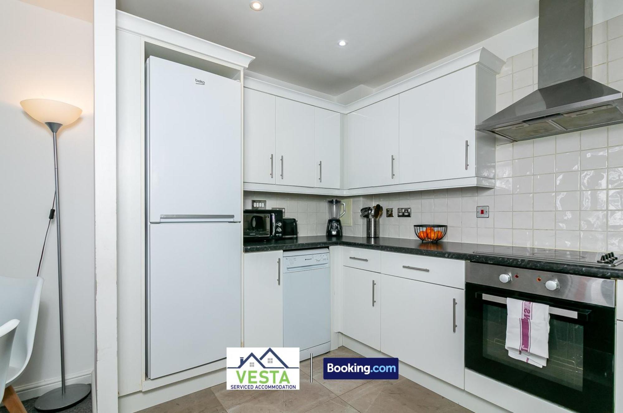 Apartment Two Bedrooms By Vesta Serviced & Short Lets Hatfield With Free Wifi Hatfield (Hertfordshire)
