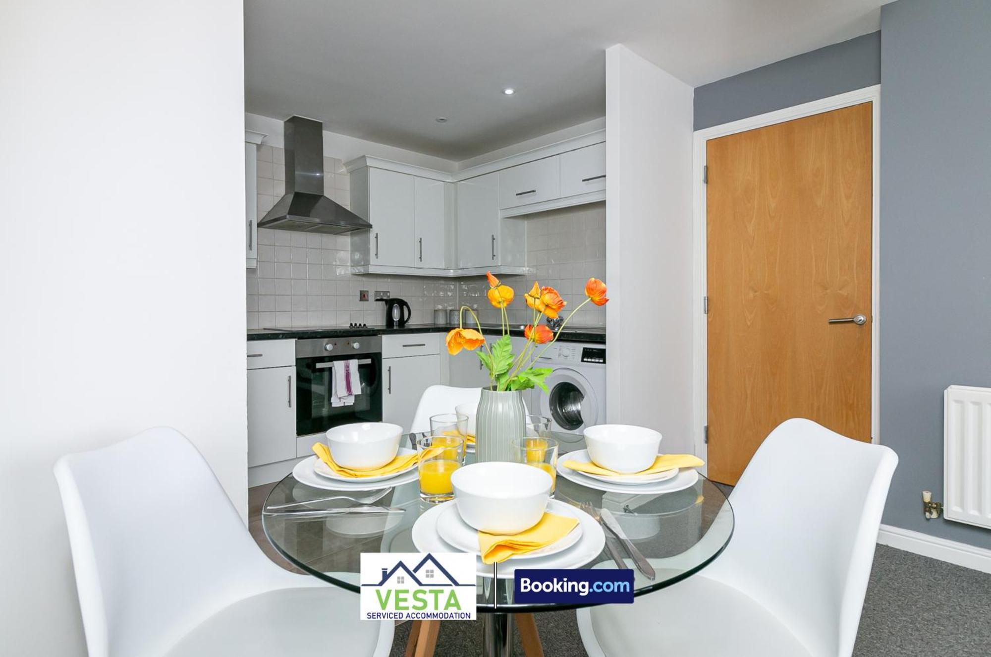 Two Bedrooms By Vesta Serviced & Short Lets Hatfield With Free Wifi Apartment Hatfield (Hertfordshire)
