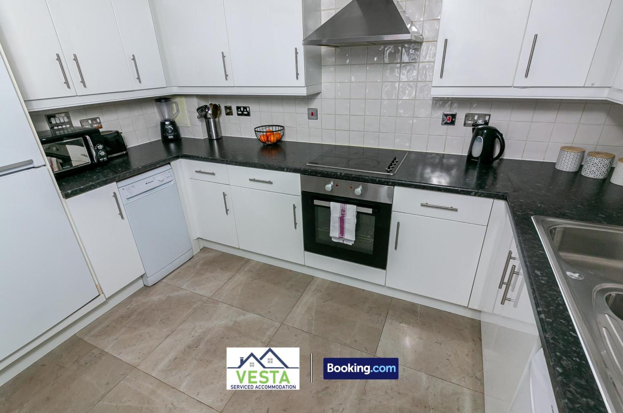 Two Bedrooms By Vesta Serviced & Short Lets Hatfield With Free Wifi Hatfield (Hertfordshire)